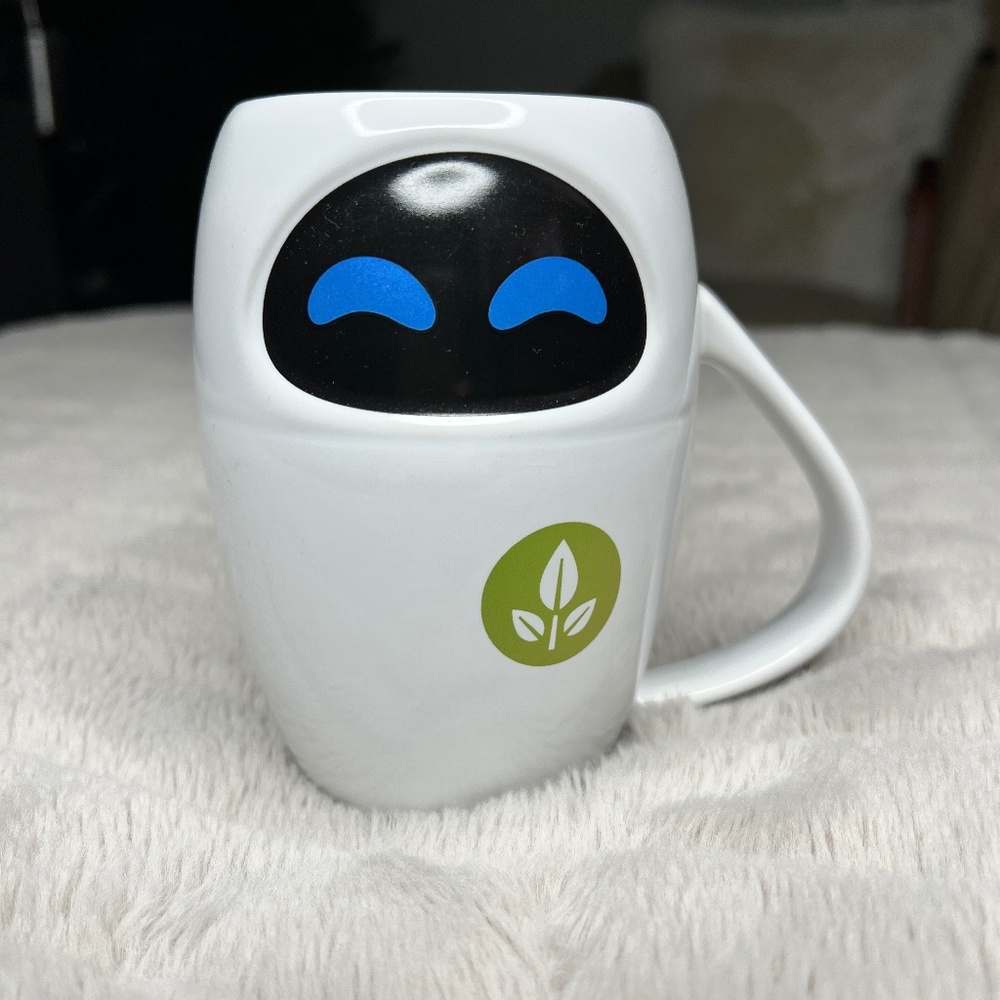 DISNEY Store PIXAR Wall-e EVE Ceramic 16 oz White Mug Coffee Cup